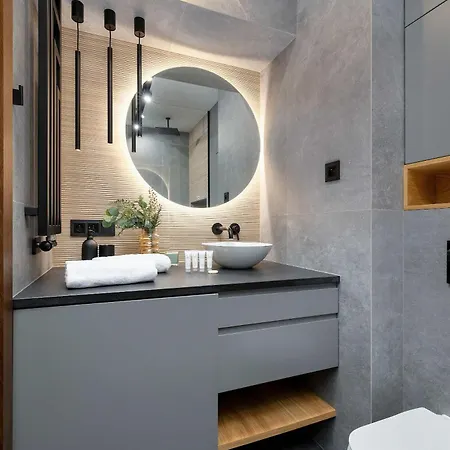 Апартаменты Lubicz Stylish With Parking And Air Conditioning In The Center By Renters *